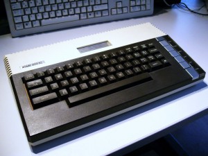 800px-Atari_800XL